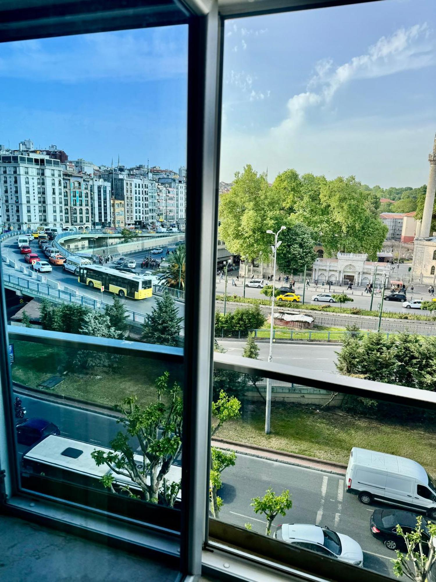 Aram Edessa Hotel Istanbul Exterior photo