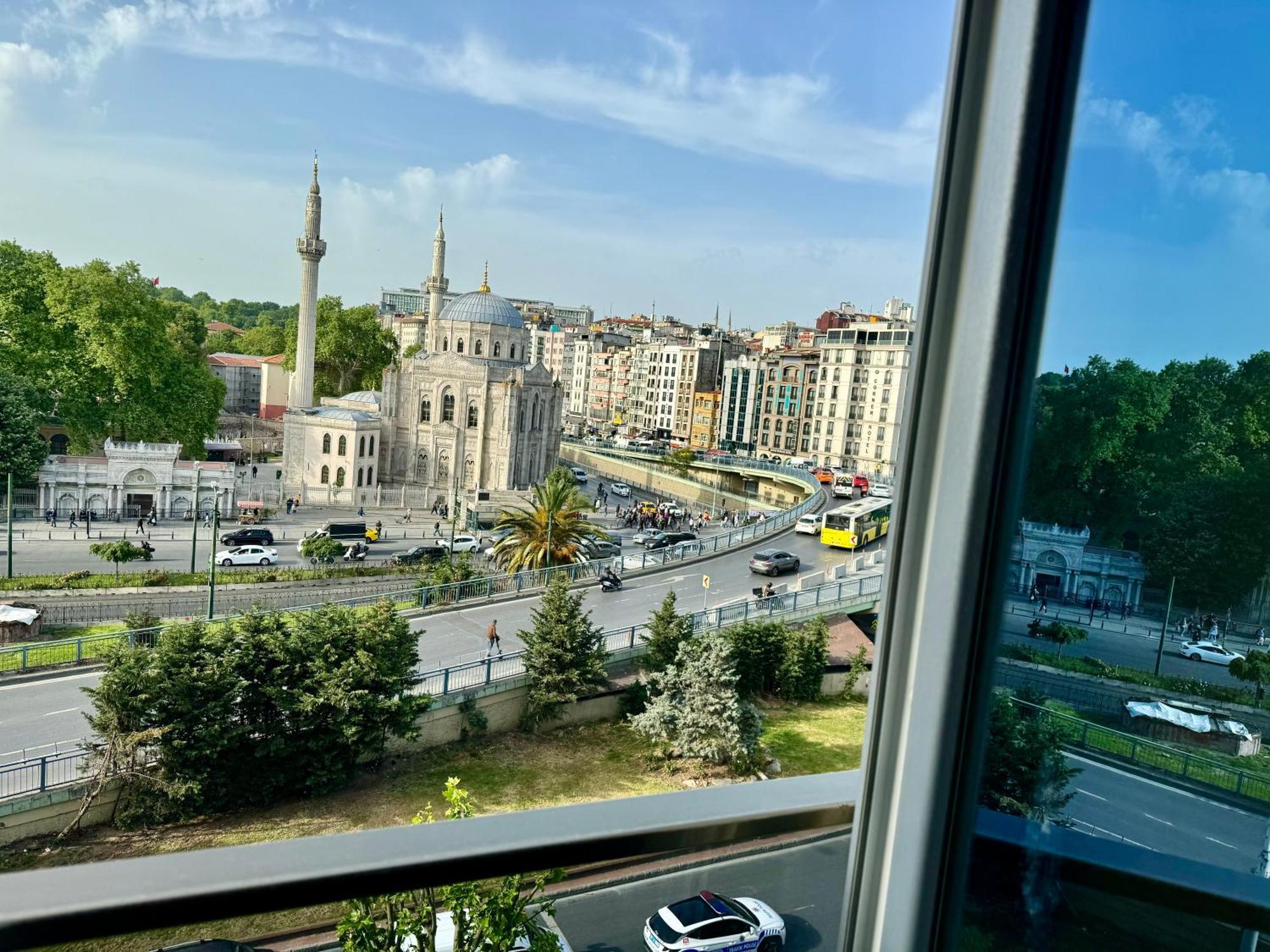 Aram Edessa Hotel Istanbul Exterior photo